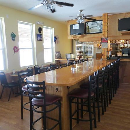 White Sands Inn, Marina, Bar & Grill Port Isabel Extérieur photo
