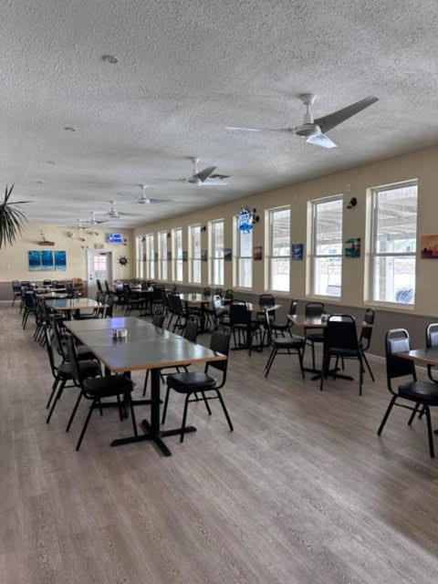 White Sands Inn, Marina, Bar & Grill Port Isabel Extérieur photo